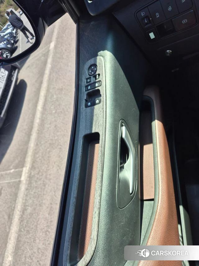 Hyundai Staria id 3919676 из Кореи 17