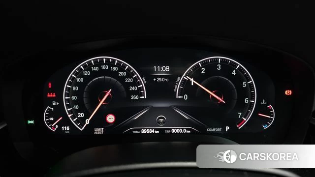 BMW 5 Series (G30) id 4693691 из Кореи 18