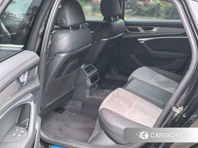 Audi A6L id 4329181 из Китая 12
