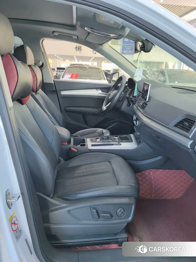 Audi Q5L id 4257788 из Китая 10