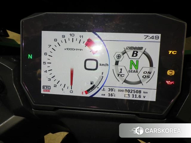 Suzuki GSX-S1000GT id 3947637 из Японии 32