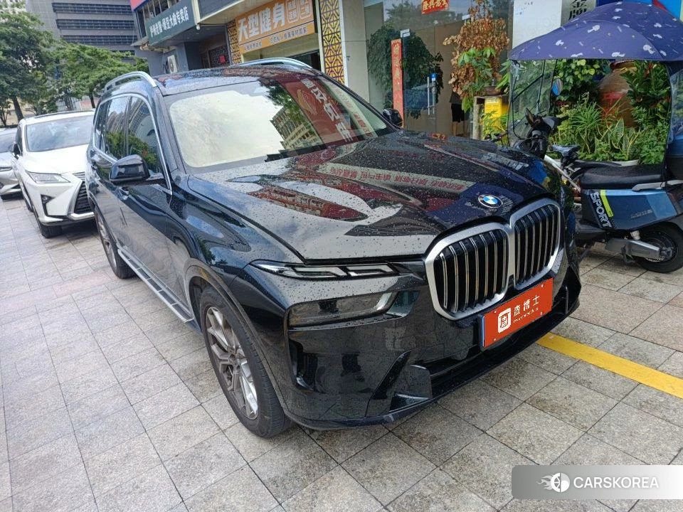 BMW X7 id 4473945 из Китая 8