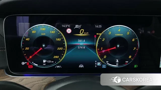 Mercedes-Benz E-Class W213 id 3726618 из Кореи 18