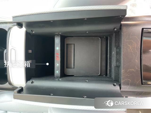 Mercedes-Benz V-class id 4263322 из Китая 26