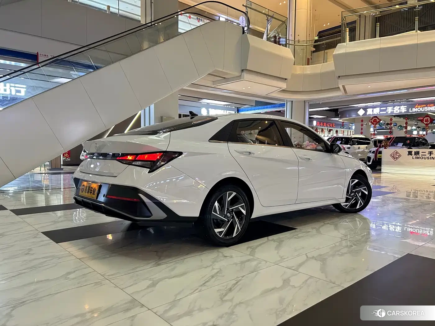 Hyundai Elantra id 4512978 из Китая 15