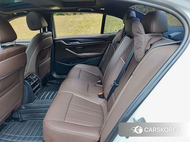 BMW 5 series id 4256275 из Китая 8