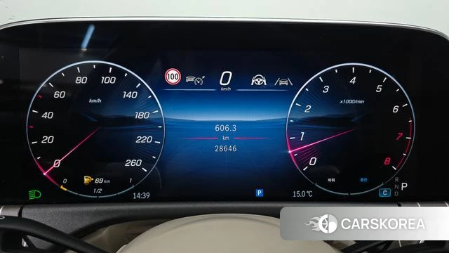 Mercedes-Benz E-Class W214 id 4185825 из Кореи 32