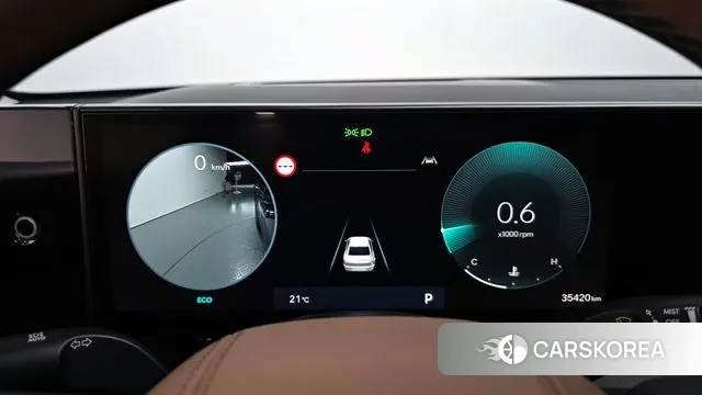 Hyundai Grandeur (GN7) id 3231425 из Кореи 18