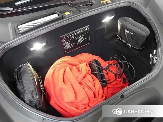 Ferrari F8 Spider id 3534376 из Кореи 18