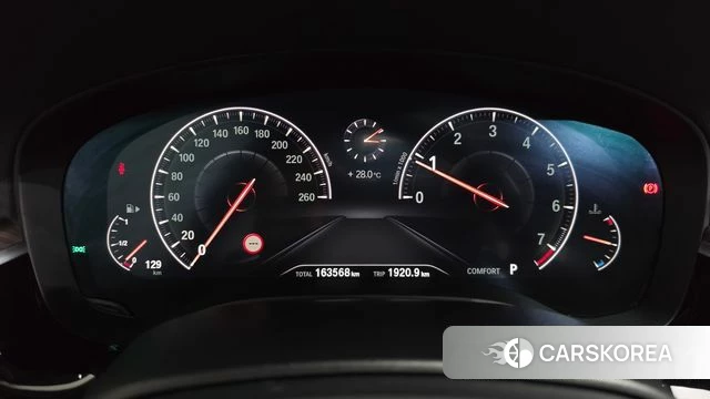 BMW 5 Series (G30) id 4416844 из Кореи 18