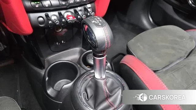 Mini Cooper S id 3188372 из Кореи 18