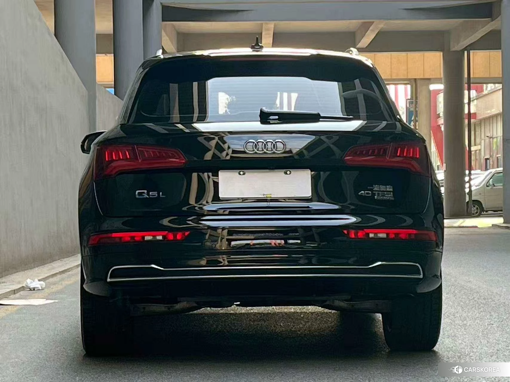 Audi Q5L id 4514762 из Китая 12