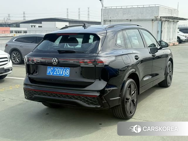 Volkswagen Tiguan L id 4221844 из Китая 8