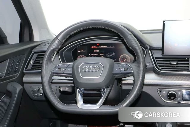 Audi Q5L id 4257789 из Китая 18