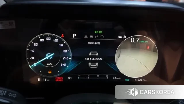 Kia Carnival 4th generation id 3713021 из Кореи 18