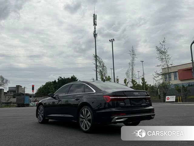 Audi A6L id 4299960 из Китая 14