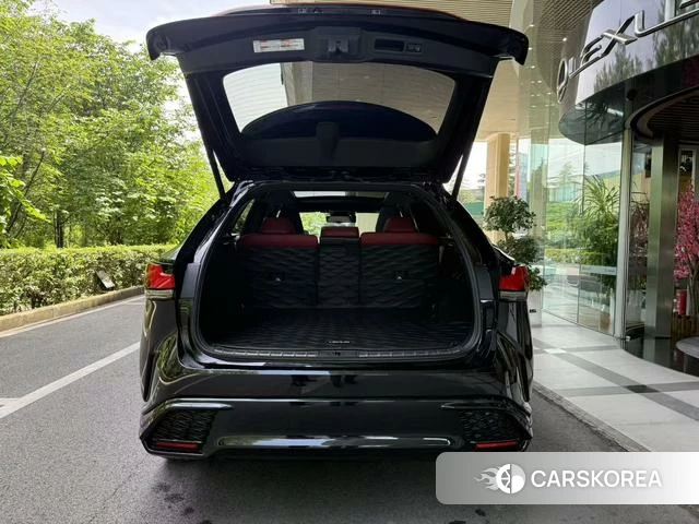 Lexus RX id 4274692 из Китая 10