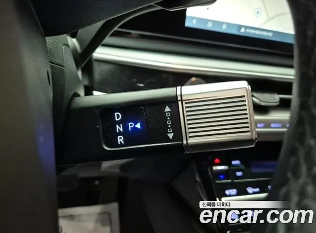 Hyundai Grandeur Hybrid (GN7) id 2574557 из Кореи 18