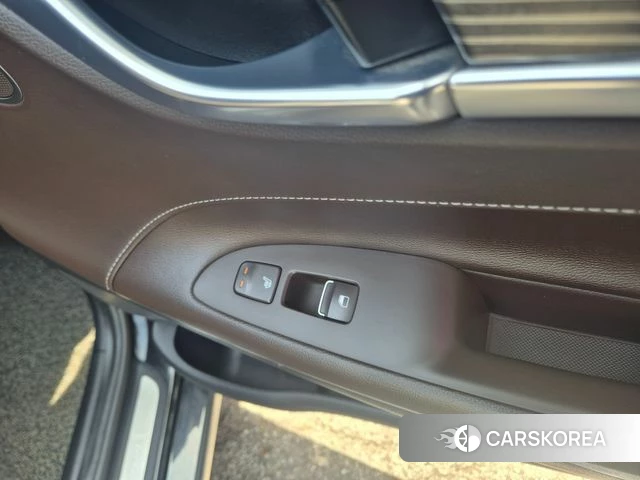 Hyundai Grandeur IG id 3942869 из Кореи 18