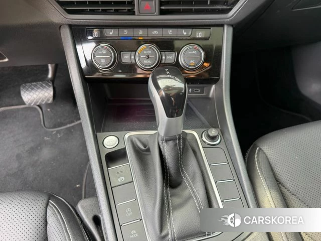 Volkswagen 7th Generation of Jetta id 4577002 из Кореи 10