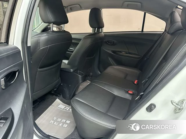 Toyota YARIS L to enjoy id 4221250 из Китая 23