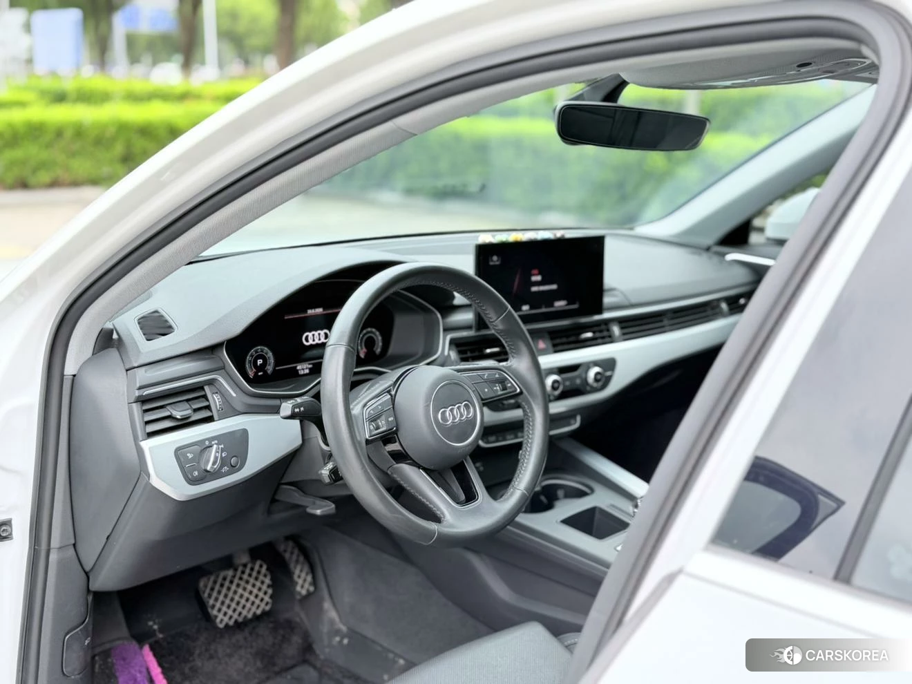 Audi A4L id 4510299 из Китая 14