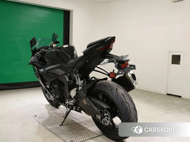 Проданный Kawasaki ZX-6R NINJA ABS id 4320257 из Японии, фото 8