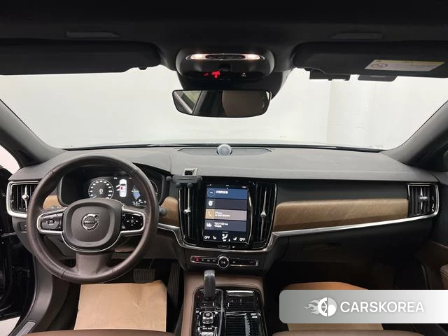 Volvo S90 PHEV id 4211262 из Китая 18