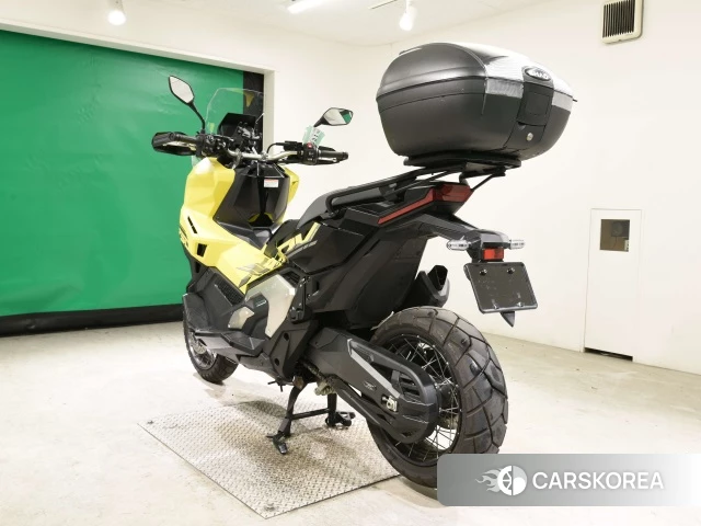 Проданный Honda X-ADV 750 id 4289932 из Японии, фото 8
