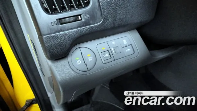 Hyundai The New Grand Starex id 2591805 из Кореи 18