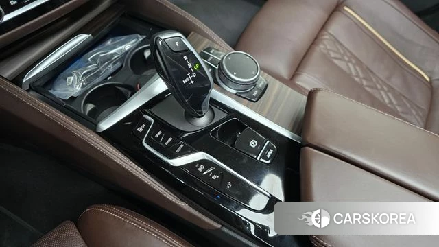 BMW 5 Series (G30) id 4666927 из Кореи 30