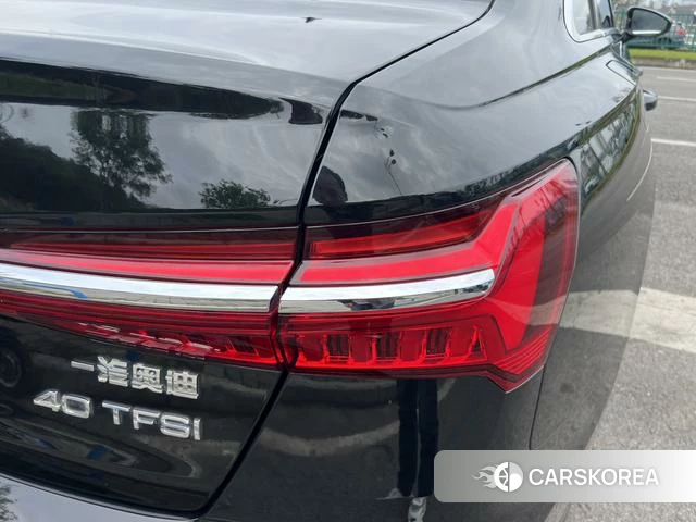 Audi A6L id 4399674 из Китая 30