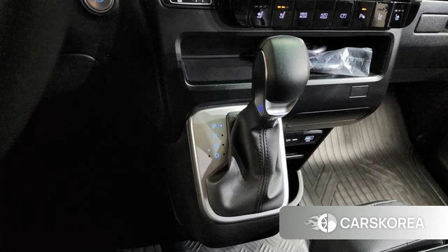 Hyundai Staria id 3810923 из Кореи 18