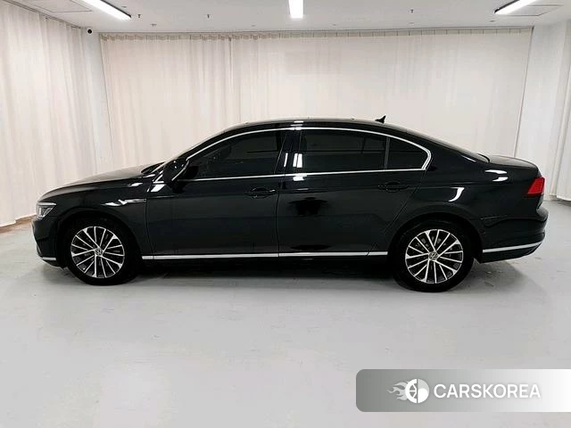 Volkswagen Magotan id 4219312 из Китая 17