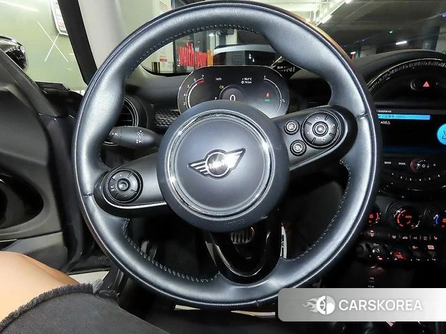 Mini Cooper S id 4356113 из Кореи 18