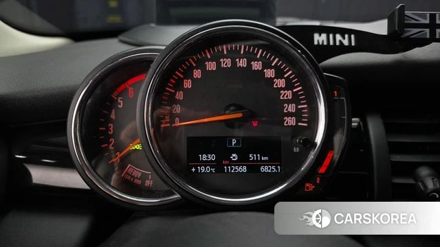Mini Cooper D id 4251198 из Кореи 29