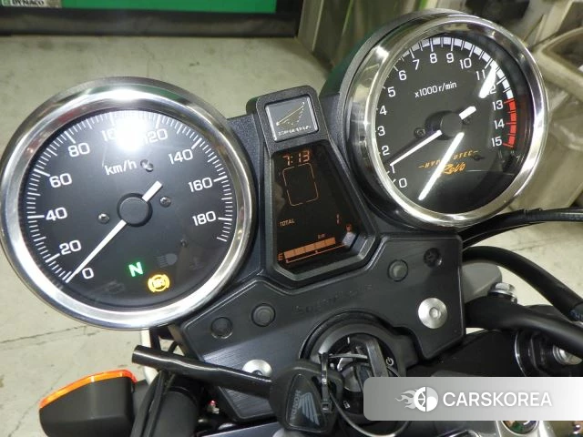 Honda CB400SF ABS id 4206126 из Японии 32