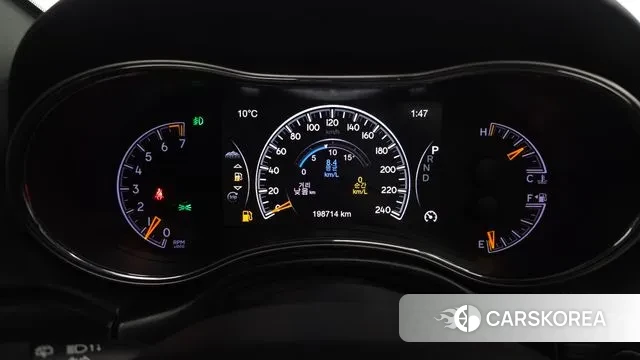 Jeep Grand Cherokee id 3742396 из Кореи 18