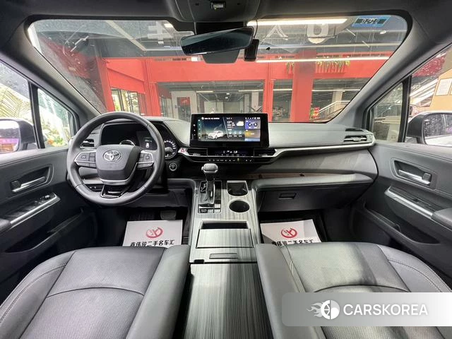 Toyota Saina id 4257463 из Китая 16