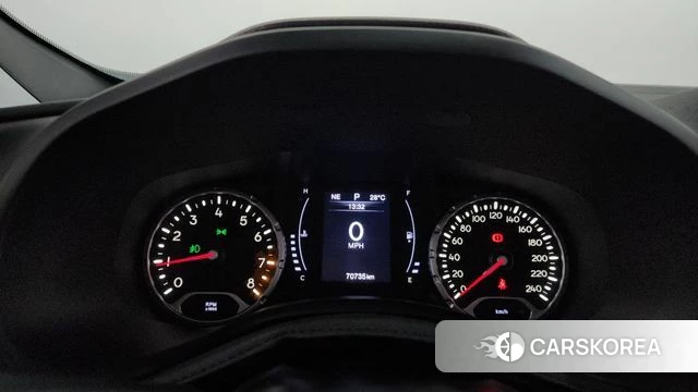 Jeep Renegade id 3937055 из Кореи 18