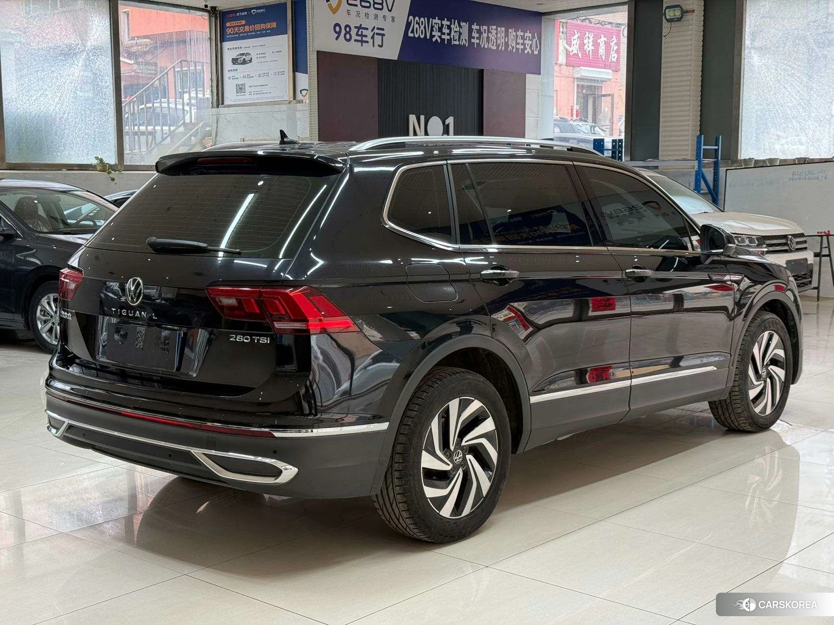 Volkswagen Tiguan L id 4510355 из Китая 21