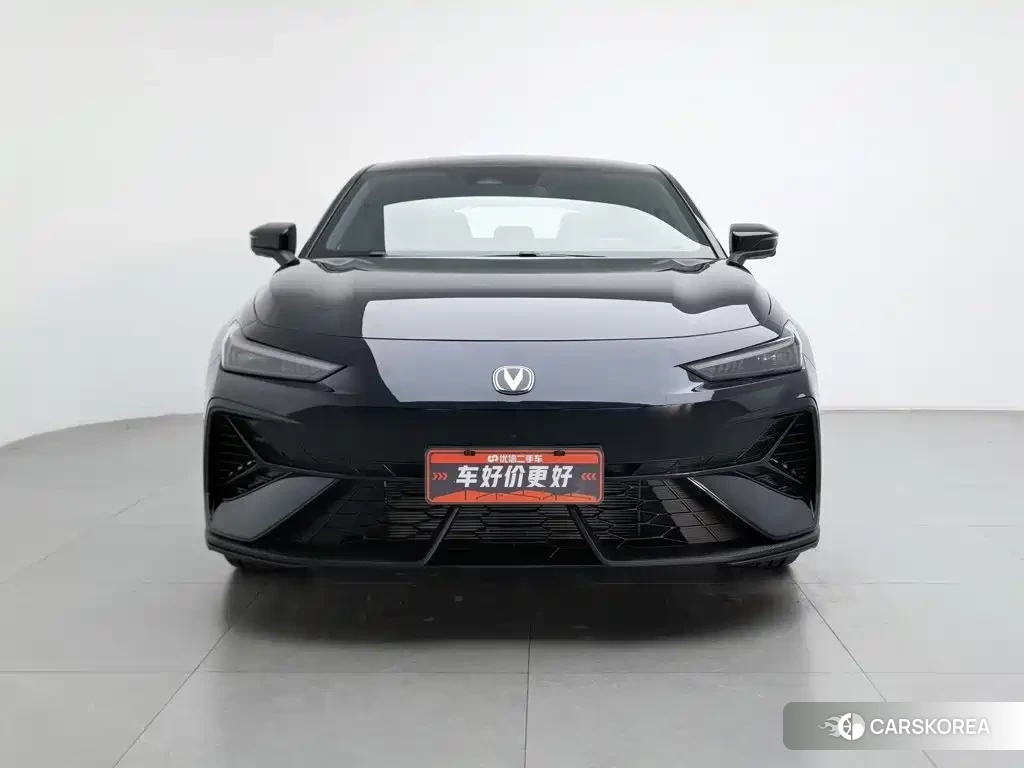 Chang'an UNI-V id 4679561 из Китая 22