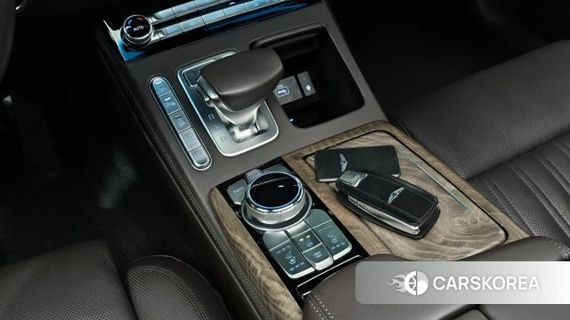 Genesis G90 id 4619980 из Кореи 29
