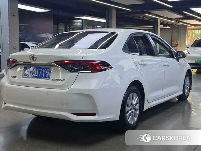 Toyota Corolla id 4273695 из Китая 10