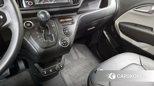 Kia The New Kia Ray id 3377640 из Кореи 18