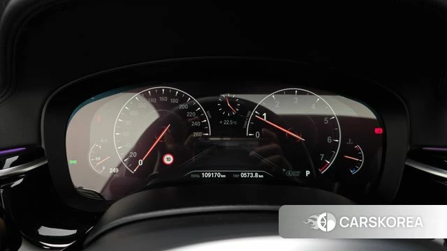 BMW 5 Series (G30) id 4416874 из Кореи 29