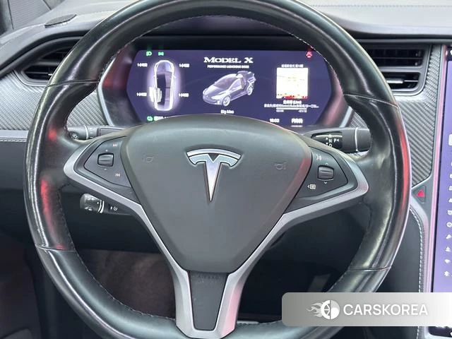 Tesla Model X id 4210079 из Китая 20