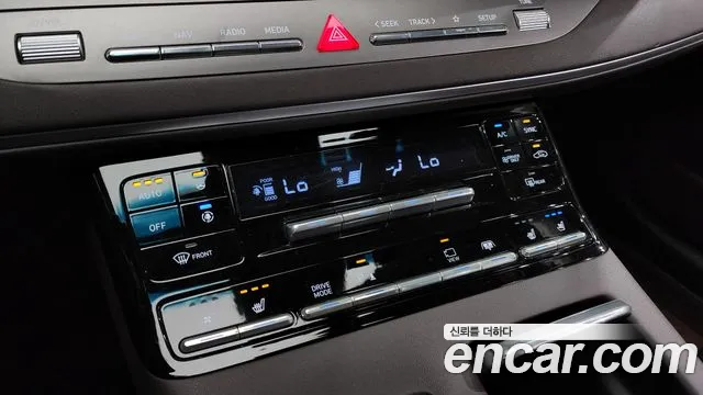 Hyundai The New Grandeur IG Hybrid id 2758359 из Кореи 18