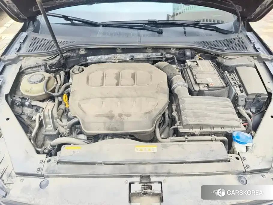 Volkswagen Magotan id 4685899 из Китая 14