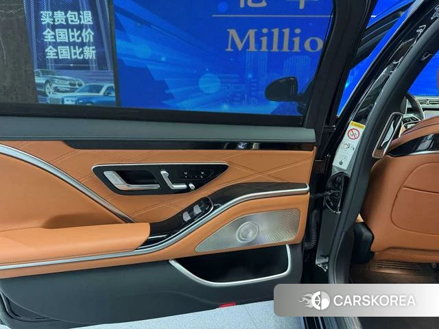 Mercedes-Benz Maybach S-class id 4334789 из Китая 16